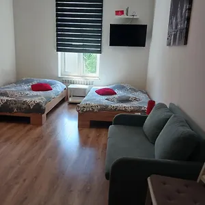 Marco 3 Przy Dworcu-stare Apartament